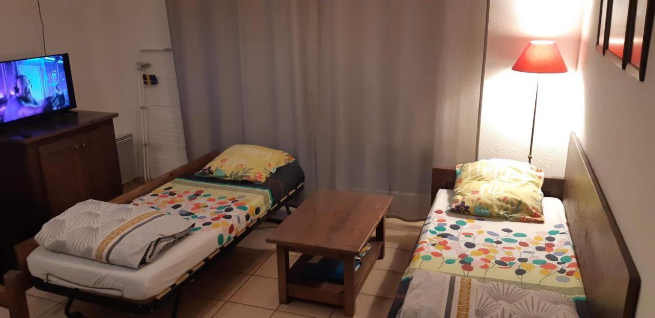 Charmant Logement Avec Piscine Bergerac Ngoại thất bức ảnh