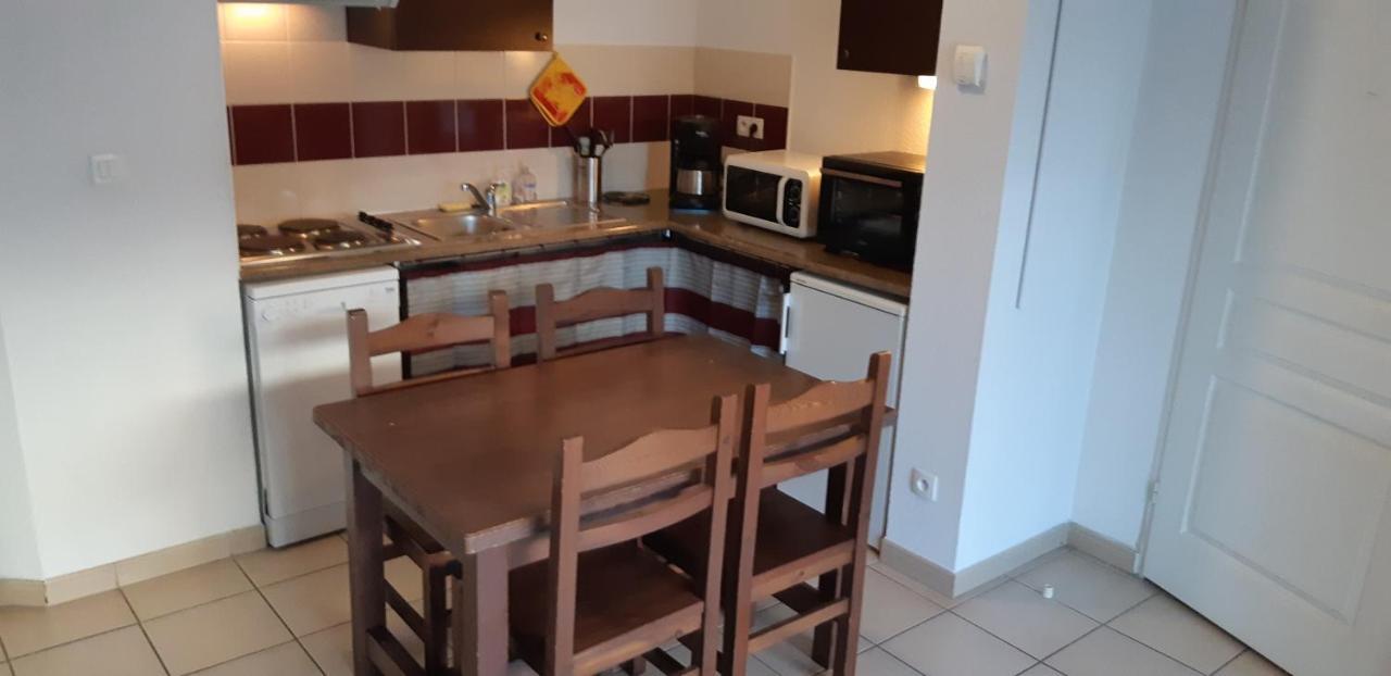 Charmant Logement Avec Piscine Bergerac Ngoại thất bức ảnh
